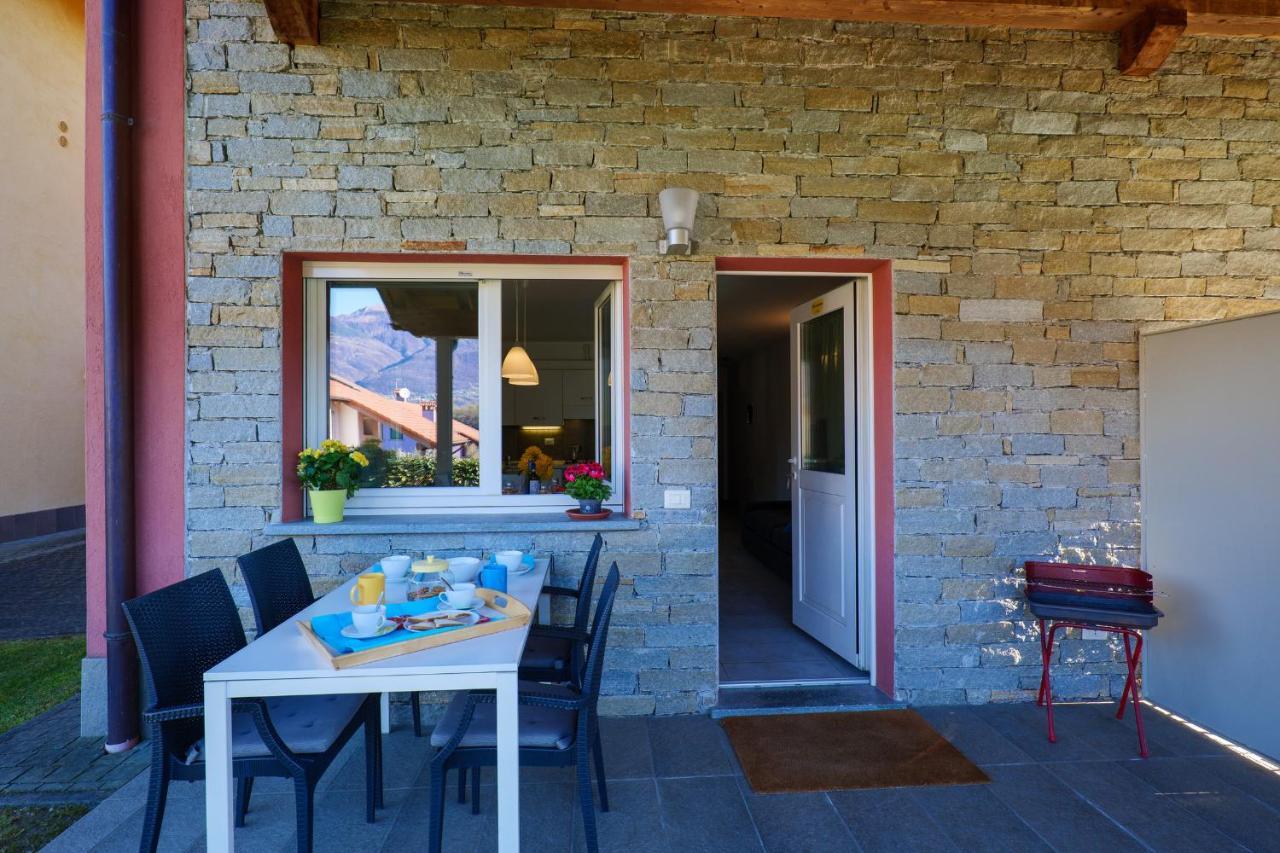 Residence Girasole Casa Rossa A Colico Luaran gambar