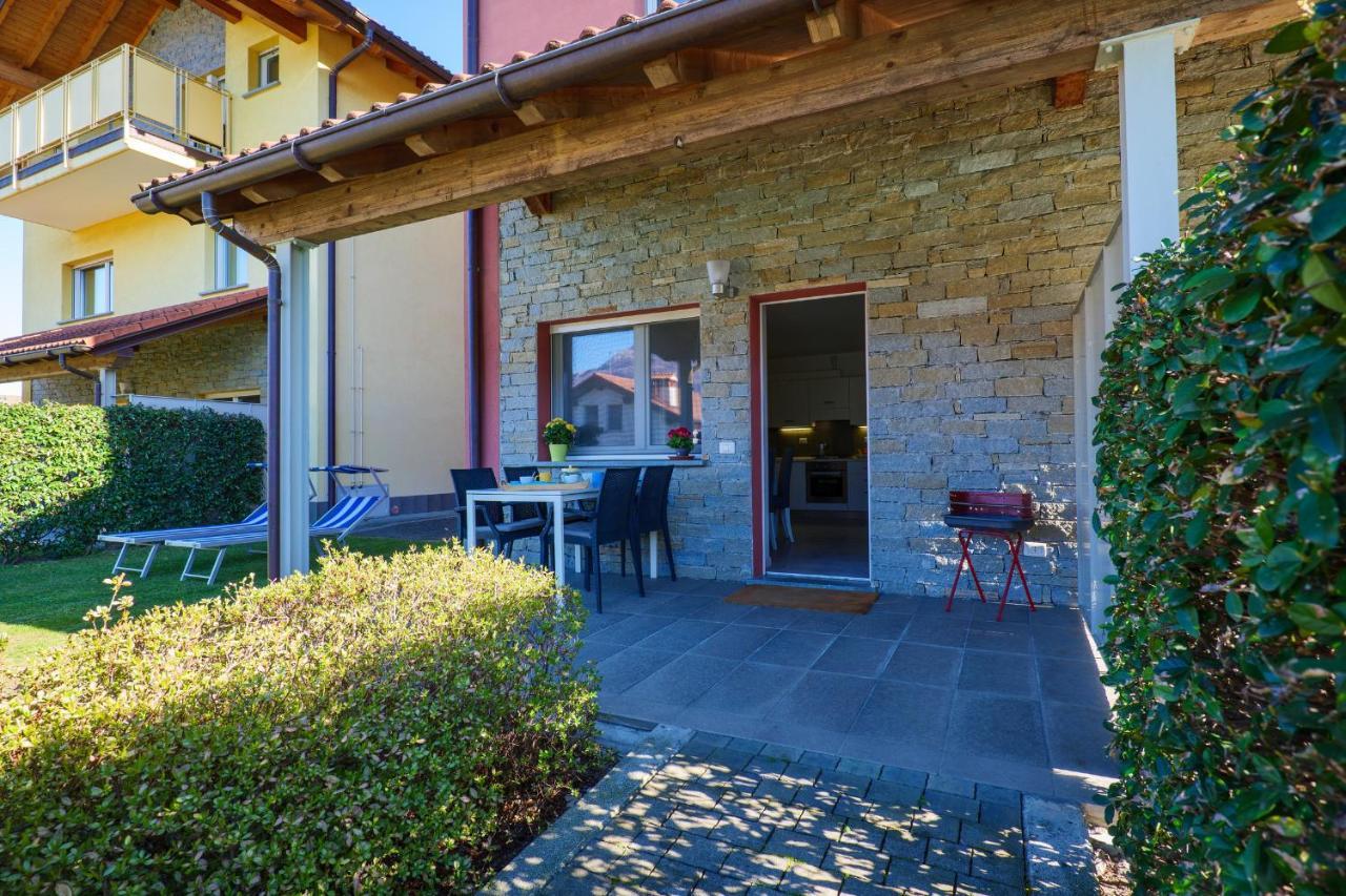 Residence Girasole Casa Rossa A Colico Luaran gambar