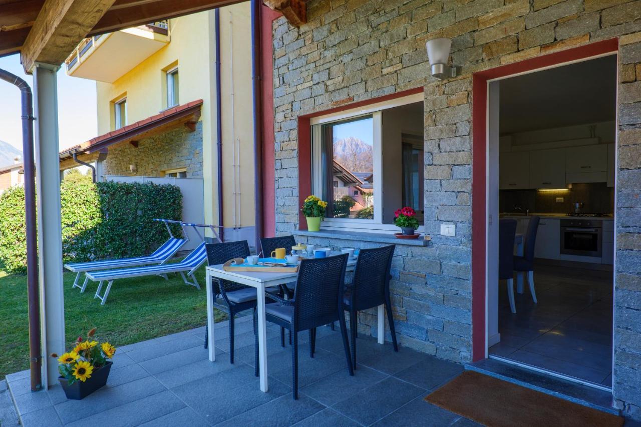 Residence Girasole Casa Rossa A Colico Luaran gambar